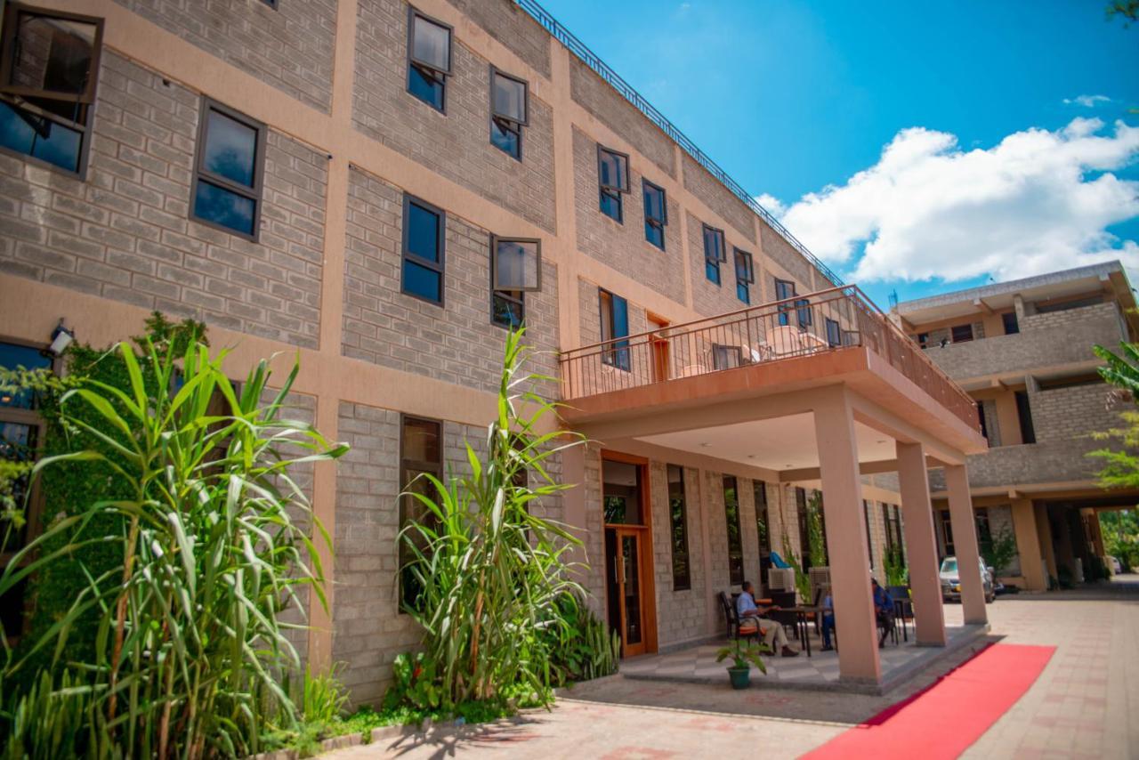 Lush Garden Hotel Arusha Luaran gambar
