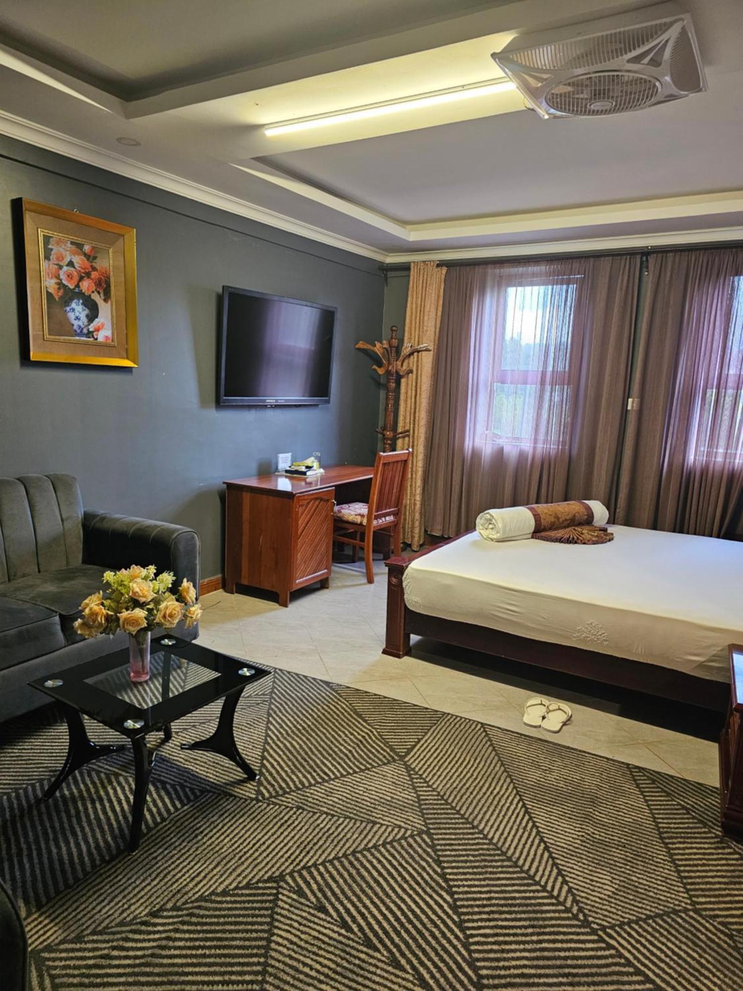 Lush Garden Hotel Arusha Luaran gambar