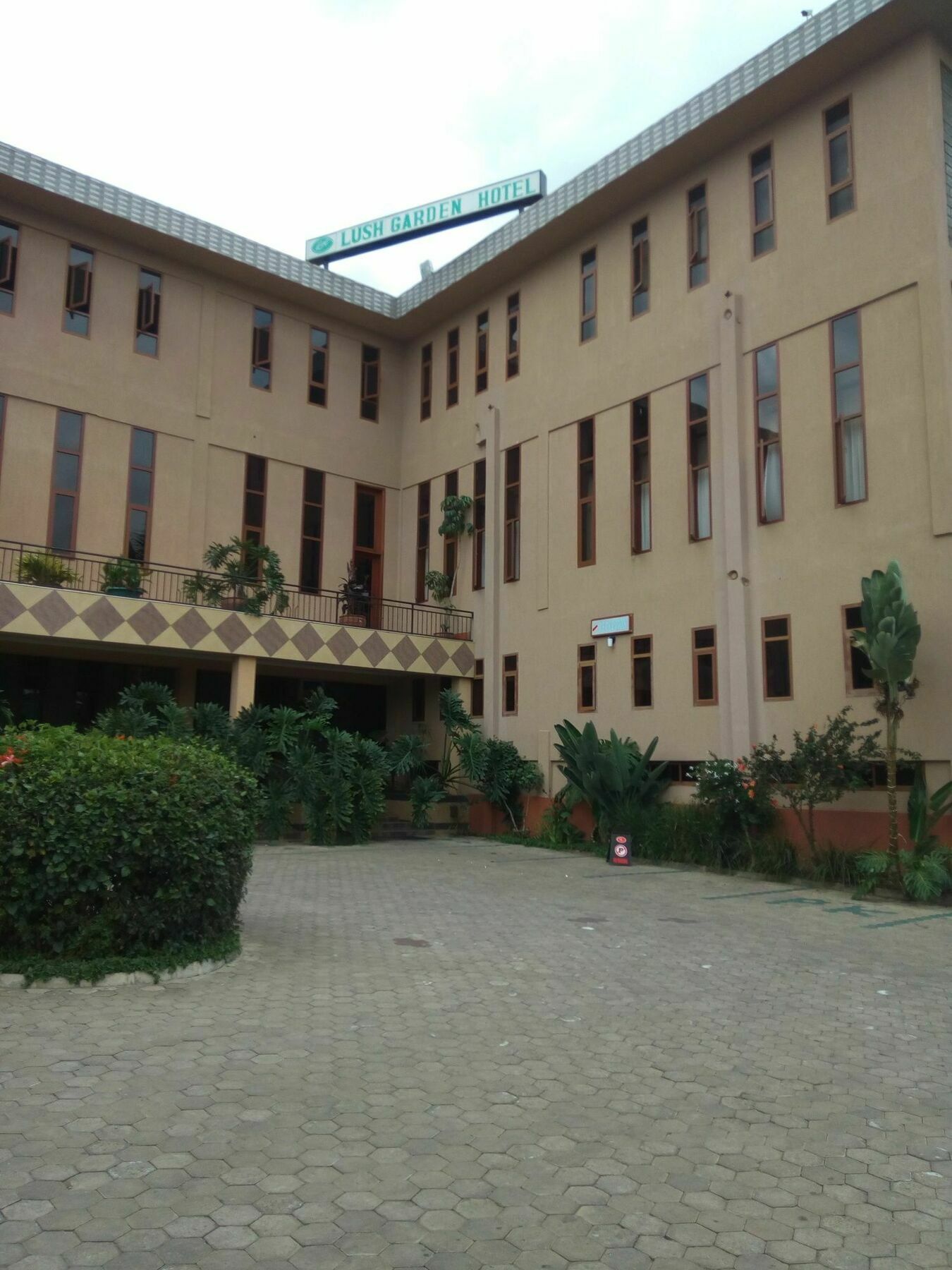Lush Garden Hotel Arusha Luaran gambar